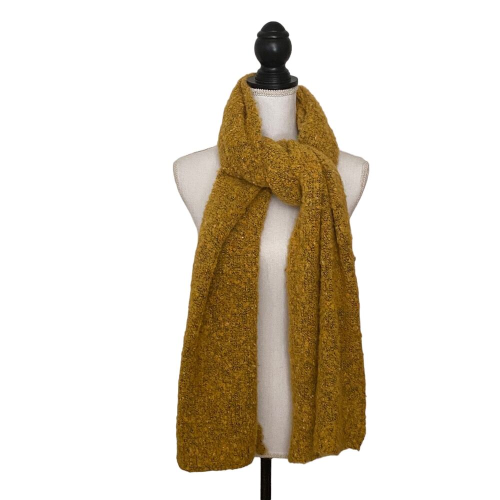 Old Navy Woman's Yellow Mustard Fuzzy Long Scarf Wrap Fall Weather 74 X 18 NWT1